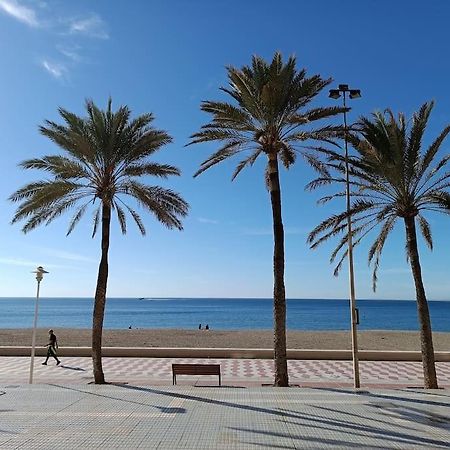 Estupendo Piso Renovado A 30 Metros De La Playa Apartment อัลเมรีอา ภายนอก รูปภาพ